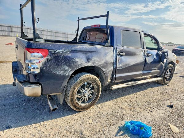 2013 TOYOTA TUNDRA SR5 — PSRA