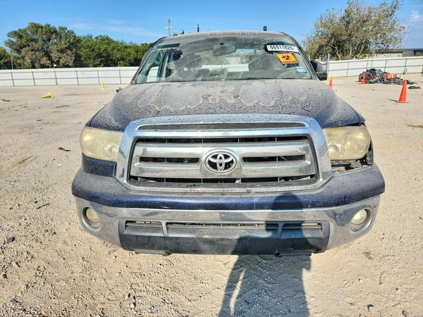 2013 TOYOTA TUNDRA SR5 — DIRF