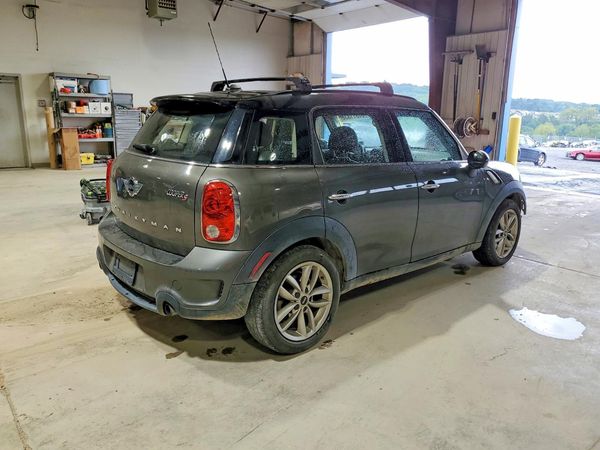 2014 MINI COOPER