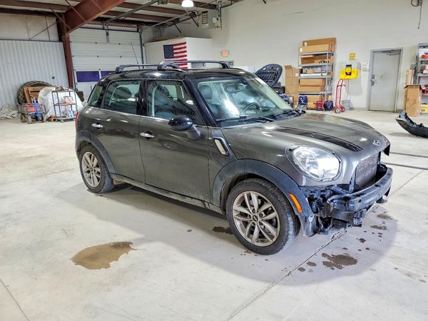 2014 MINI COOPER