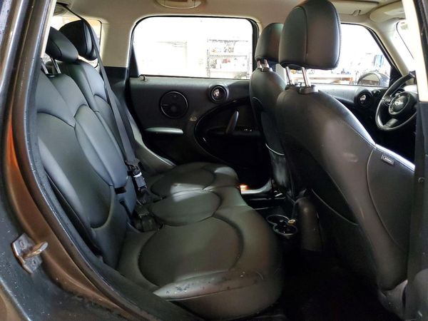 2014 MINI COOPER