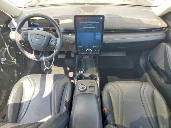 2024 FORD MUSTANG Premium