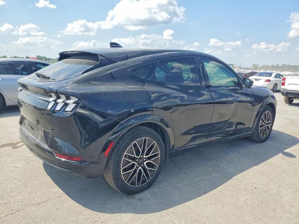 2024 FORD MUSTANG Premium