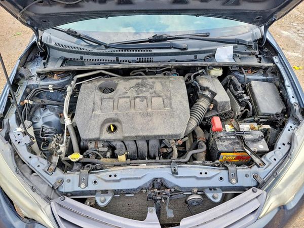 2015 TOYOTA COROLLA