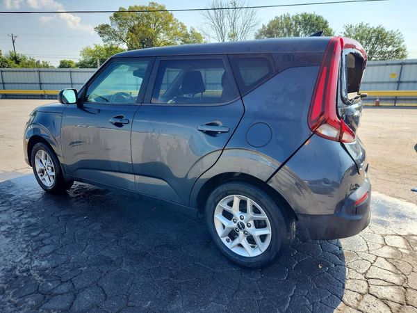 2022 KIA SOUL