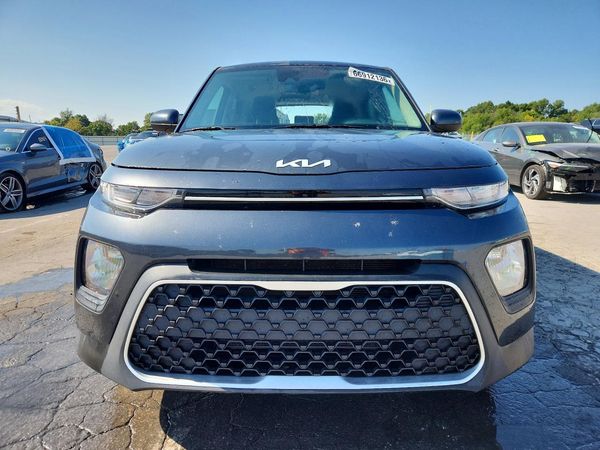 2022 KIA SOUL