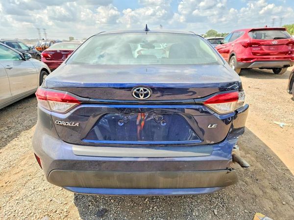 2022 TOYOTA COROLLA
