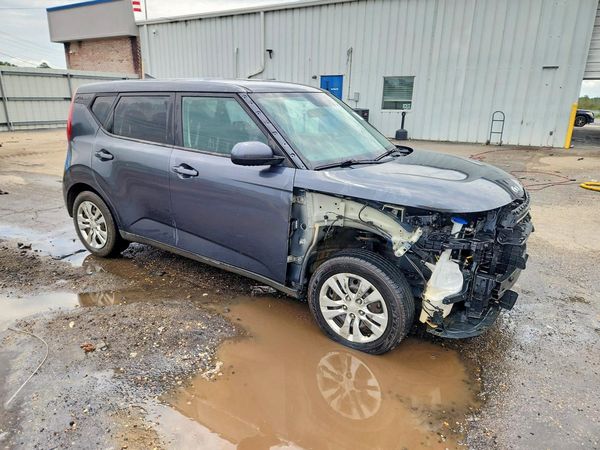2021 KIA SOUL LX, S, X-Line
