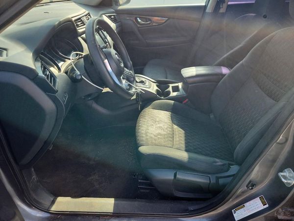 2018 NISSAN ROGUE — DENT