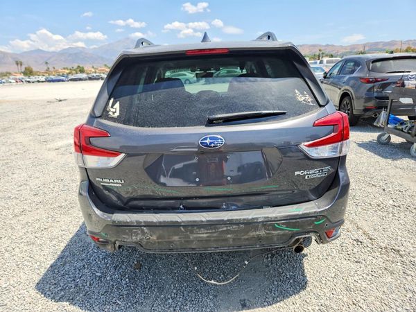 2021 SUBARU FORESTER