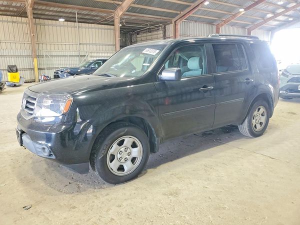 2015 HONDA PILOT LX — Front 3/4