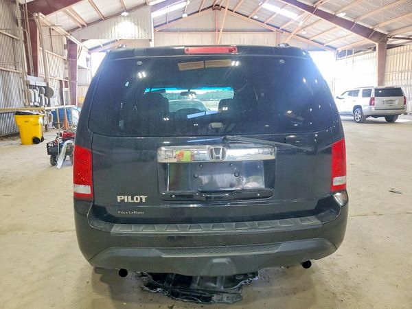 2015 HONDA PILOT LX — DIRR