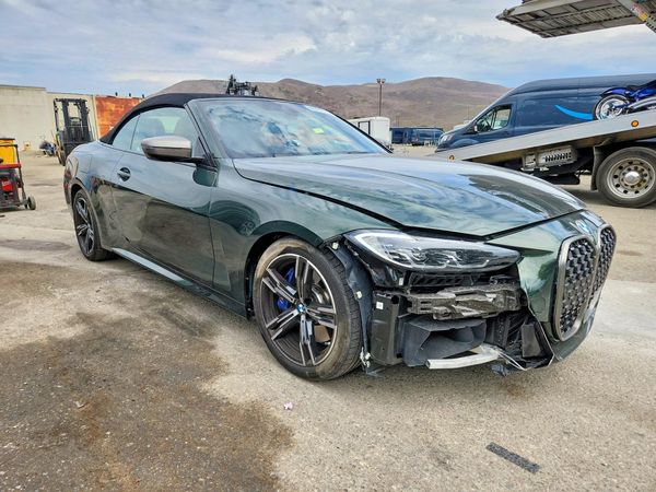 2023 BMW M440I