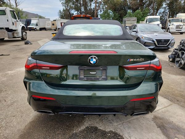 2023 BMW M440I