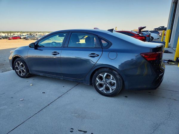 2021 KIA FORTE FE, LXS