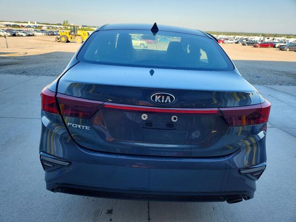 2021 KIA FORTE FE, LXS
