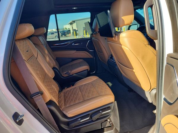 2023 CADILLAC ESCALADE Premium Luxury