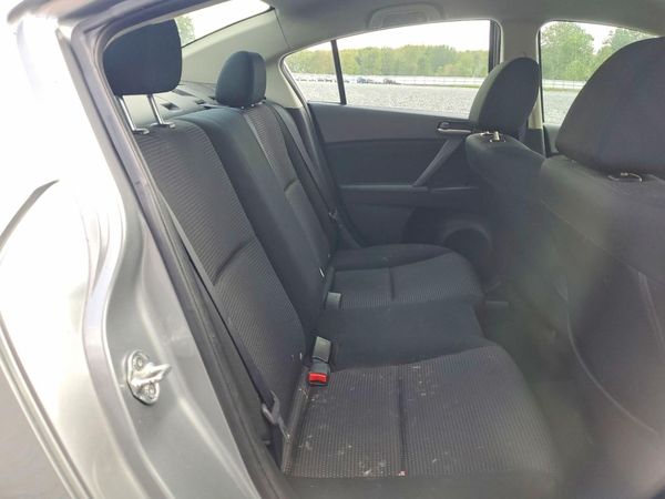 2013 MAZDA 3 Sport/GX