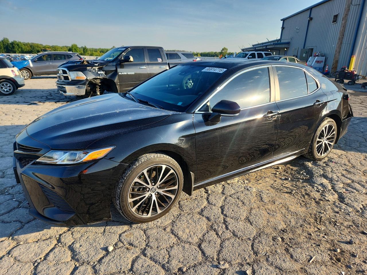 2020 TOYOTA CAMRY