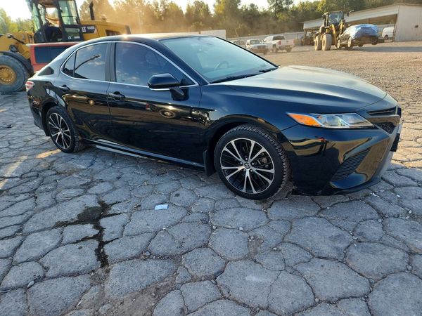 2020 TOYOTA CAMRY