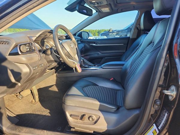 2020 TOYOTA CAMRY