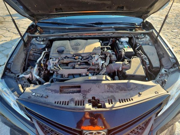 2020 TOYOTA CAMRY