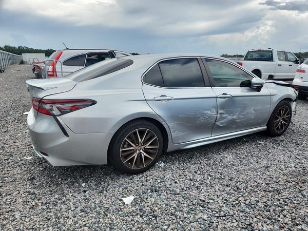 2023 TOYOTA CAMRY