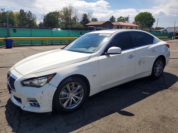 2017 INFINITI Q50