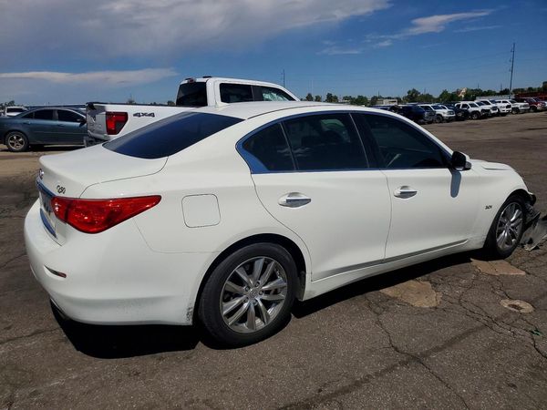 2017 INFINITI Q50