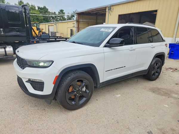 2023 JEEP GRAND CHEROKEE — DSFA — Front 3/4