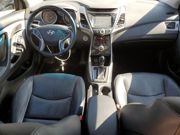 2016 HYUNDAI ELANTRA