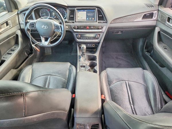 2019 HYUNDAI SONATA