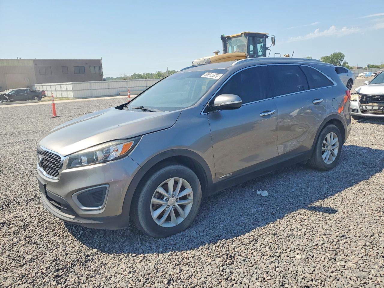 2017 KIA SORENTO L, LX