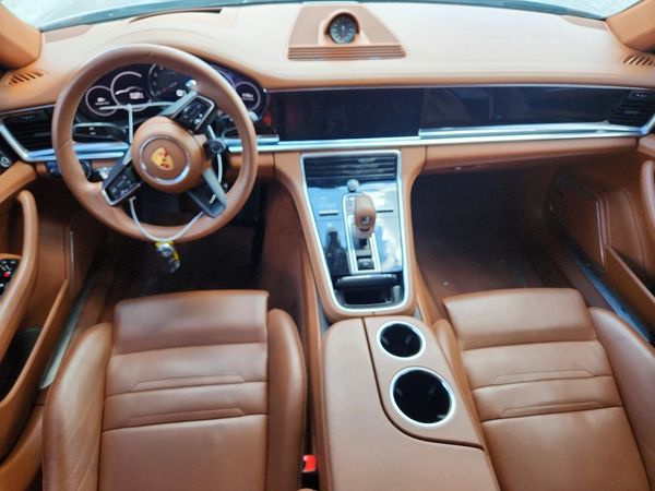 2021 PORSCHE PANAMERA 4S