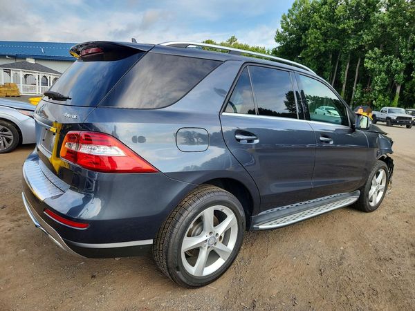 2015 MERCEDES-BENZ ML