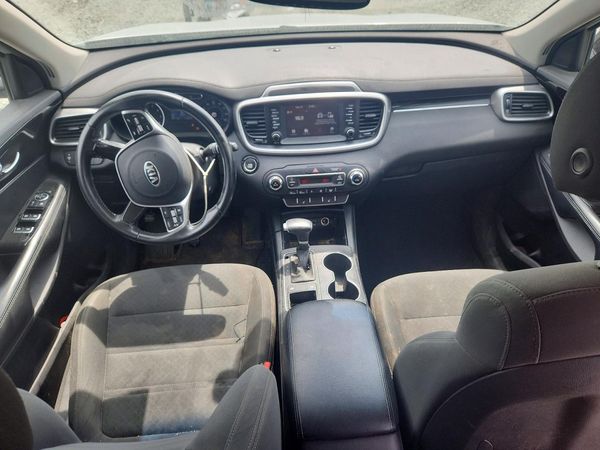 2020 KIA SORENTO