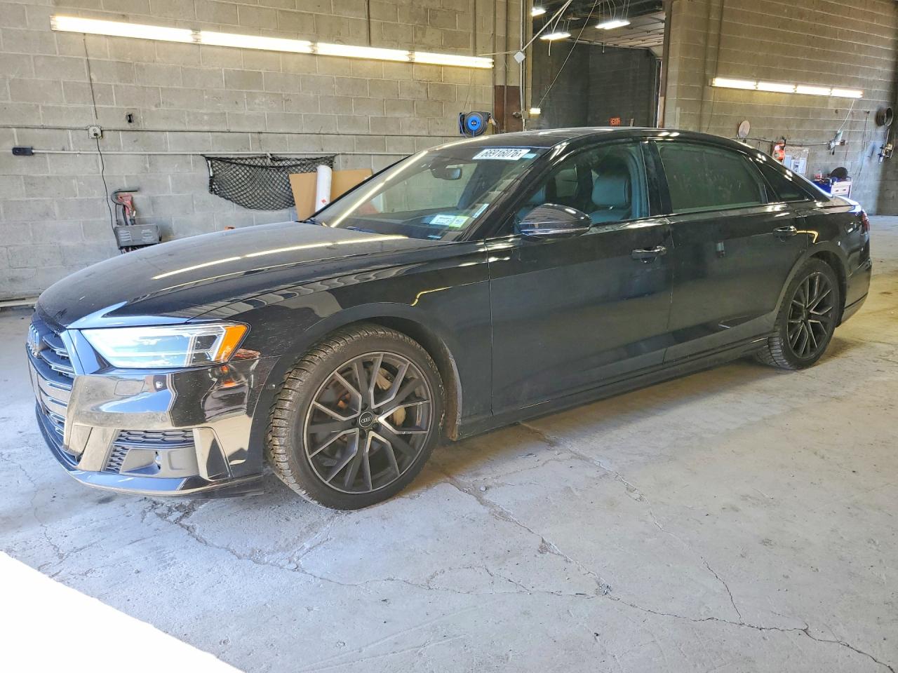 2021 AUDI A8