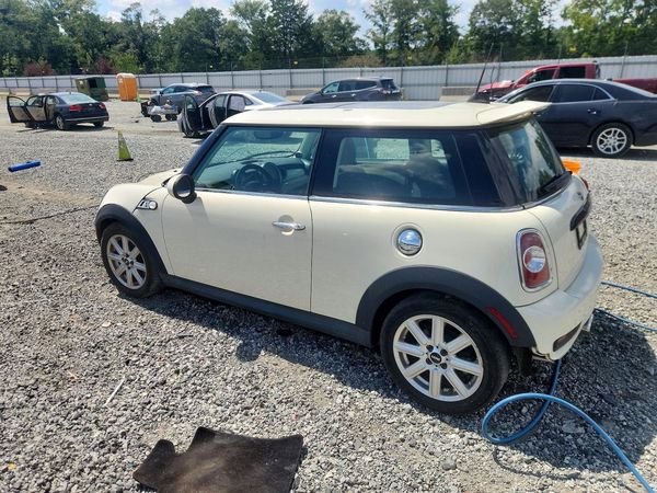 2013 MINI COOPER