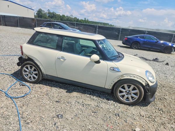 2013 MINI COOPER