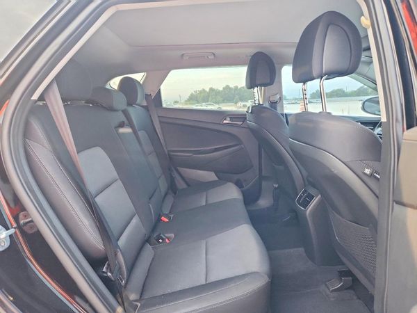 2017 HYUNDAI TUCSON