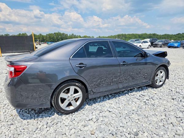 2013 TOYOTA CAMRY