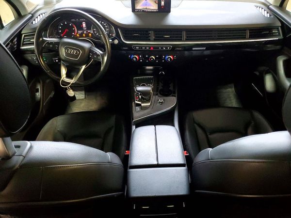 2017 AUDI Q7