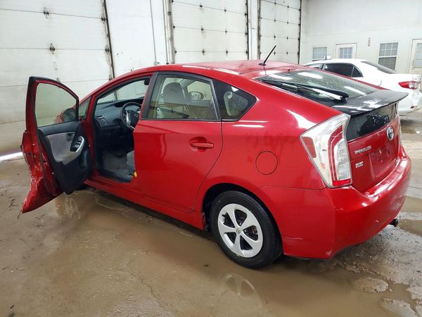 2013 TOYOTA PRIUS