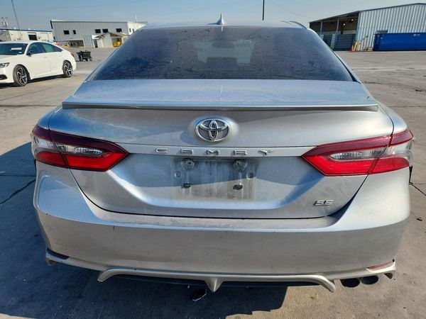 2024 TOYOTA CAMRY