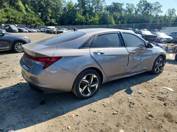 2023 HYUNDAI ELANTRA