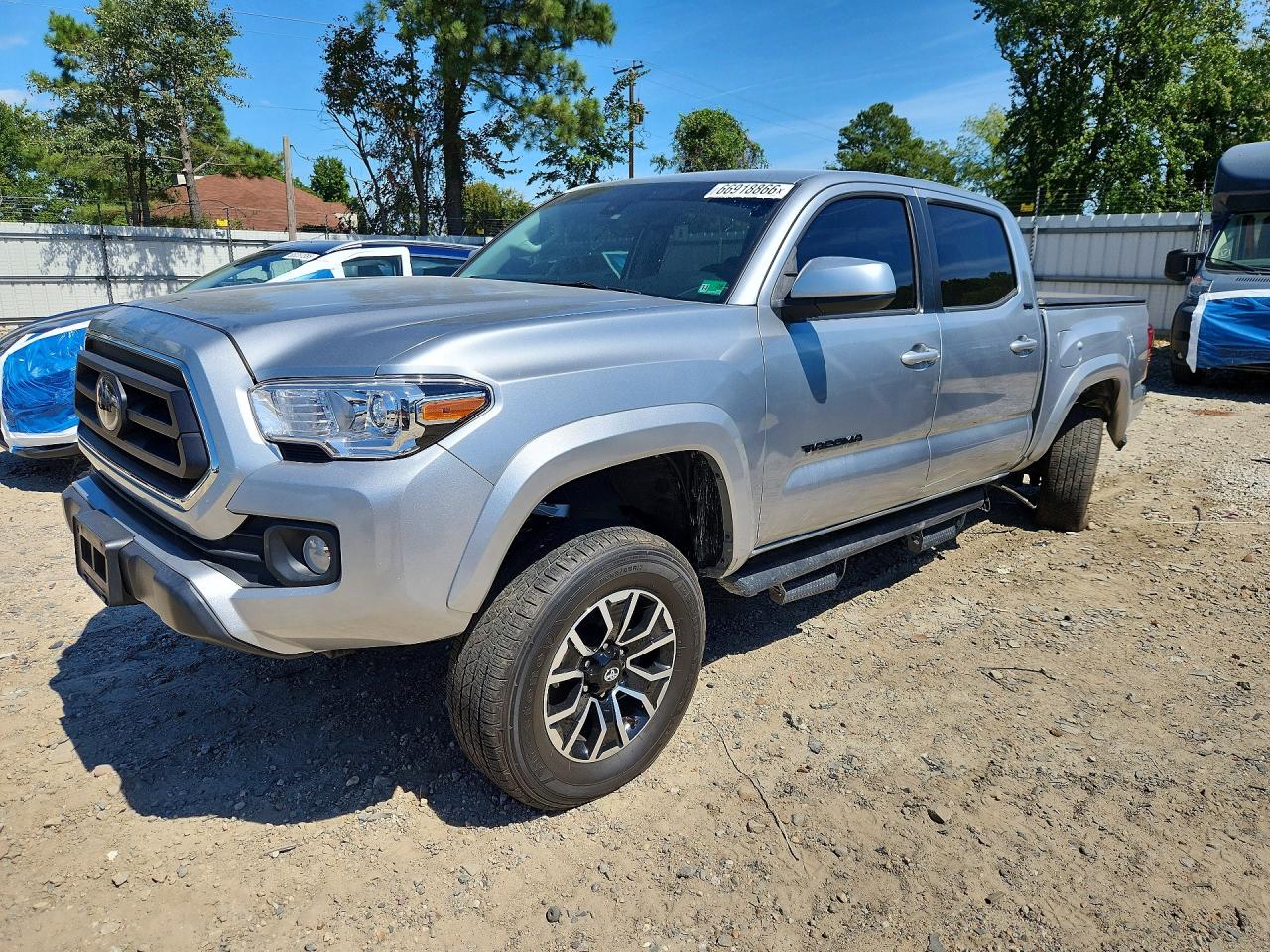 2022 TOYOTA TACOMA SR5