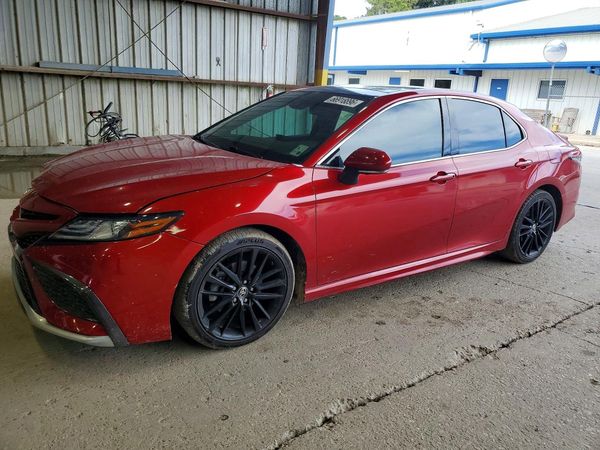 2021 TOYOTA CAMRY XSE
