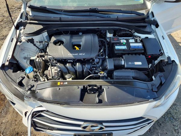 2017 HYUNDAI ELANTRA
