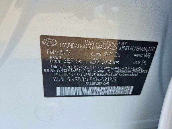 2017 HYUNDAI ELANTRA