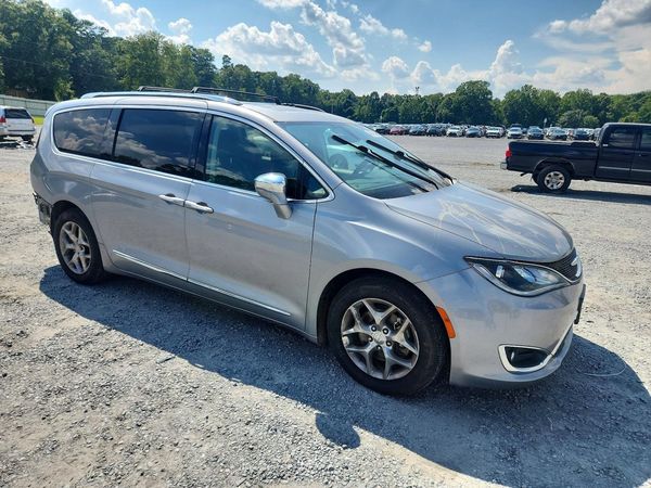 2018 CHRYSLER PACIFICA